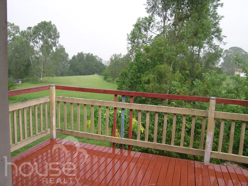 105 Riverside Avenue, Karalee QLD 4306