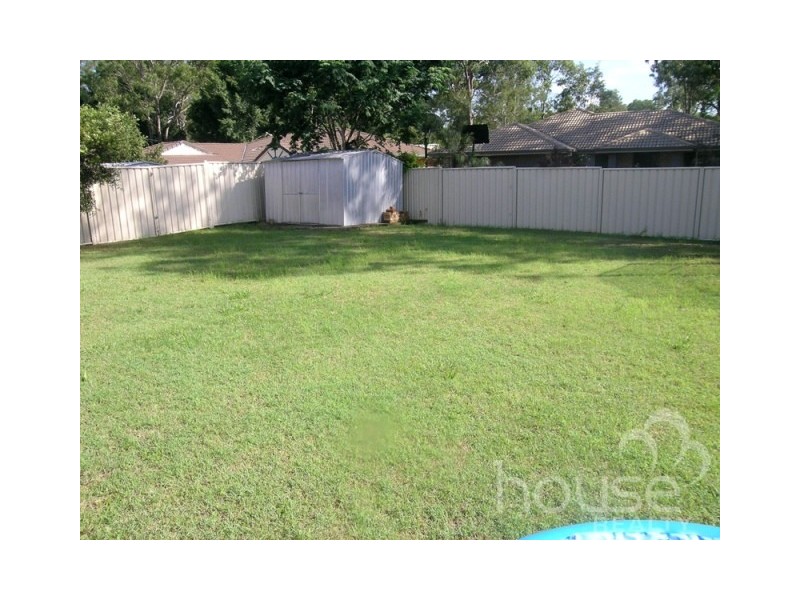 42 College Road, Karana Downs QLD 4306