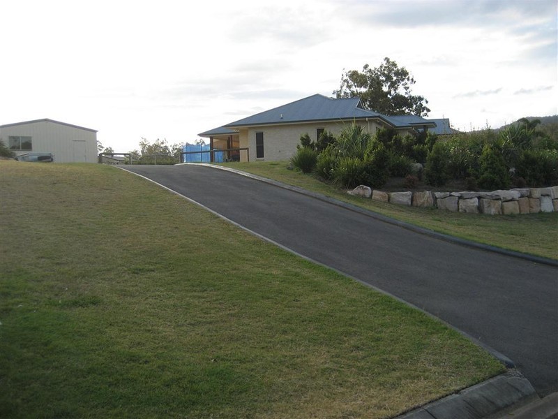 292 George Holt Dr, Mount Crosby QLD 4306