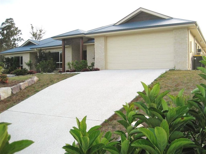 292 George Holt Dr, Mount Crosby QLD 4306