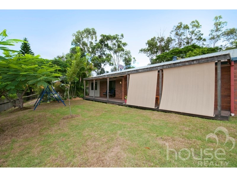 2 Bundoora Dr, Karana Downs QLD 4306