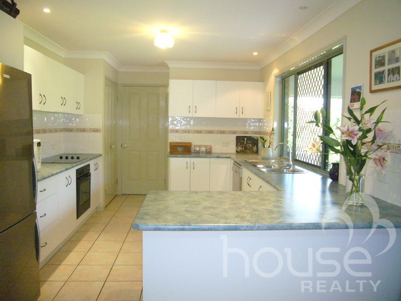 42 Willowdowns Drive, Karalee QLD 4306