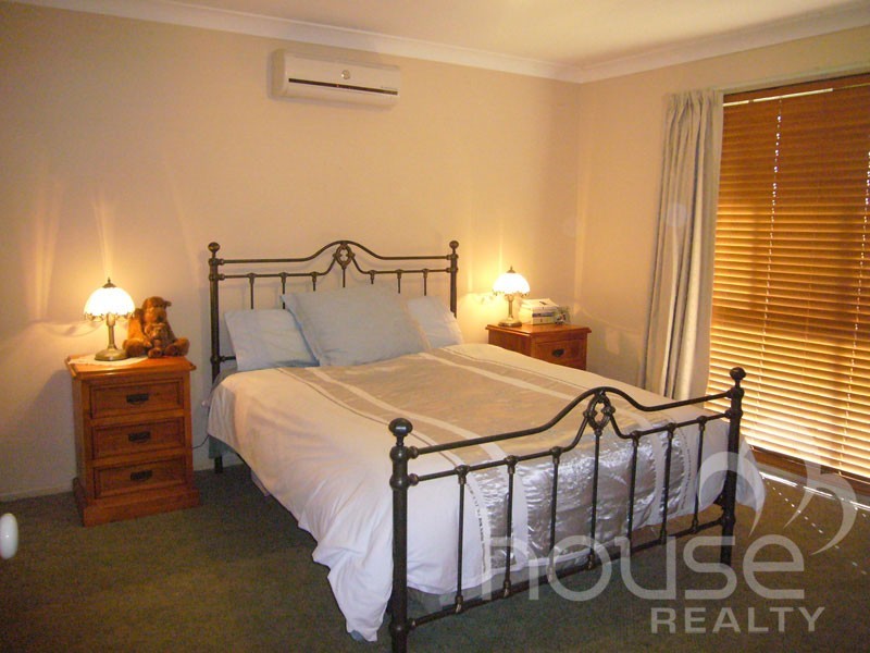 42 Willowdowns Drive, Karalee QLD 4306