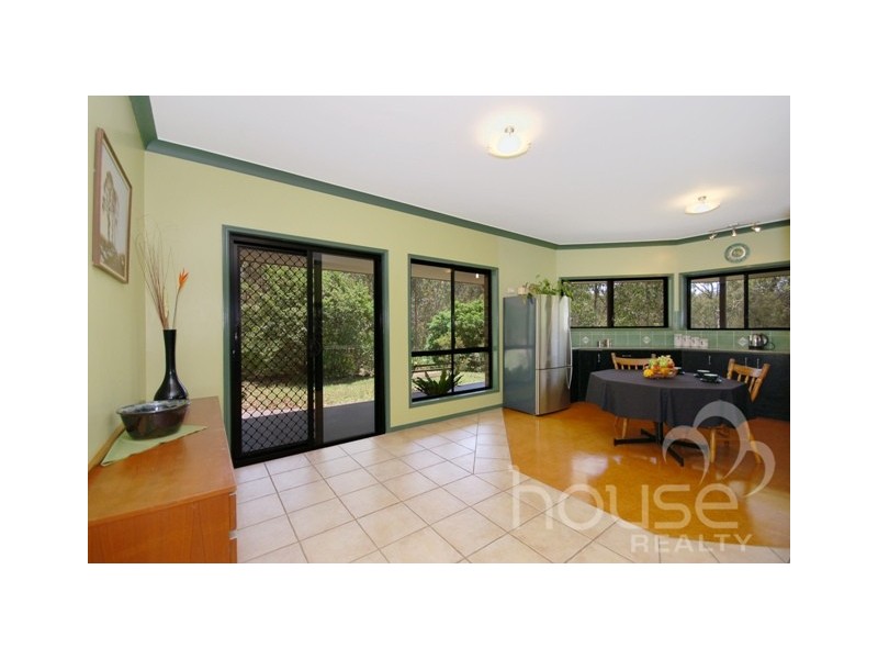 33  Sheepstation Gully close, Mount Crosby QLD 4306