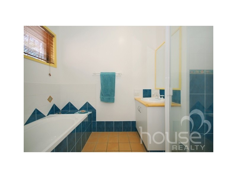 33  Sheepstation Gully close, Mount Crosby QLD 4306