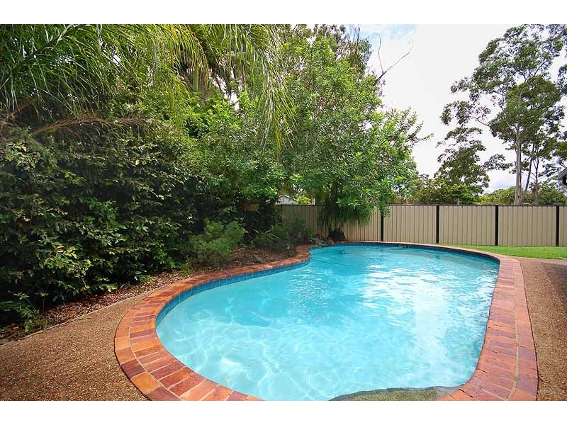 27 Caringal Drive, Karana Downs QLD 4306