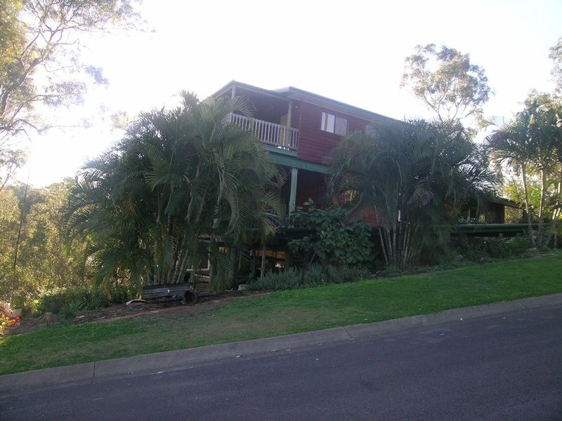 11 Quahlee Grove, Karana Downs QLD 4306