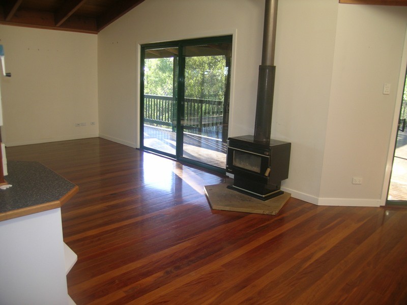 11 Quahlee Grove, Karana Downs QLD 4306