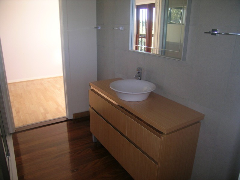 11 Quahlee Grove, Karana Downs QLD 4306