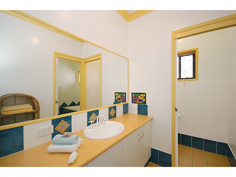 33 Sheepstation Gully Close, Mount Crosby QLD 4306