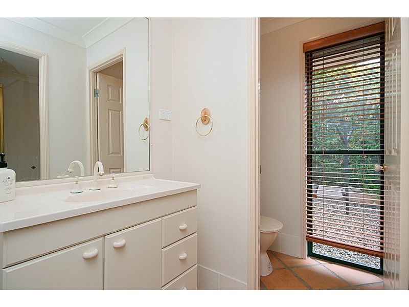 14 Walnut Close, Yamanto QLD 4305