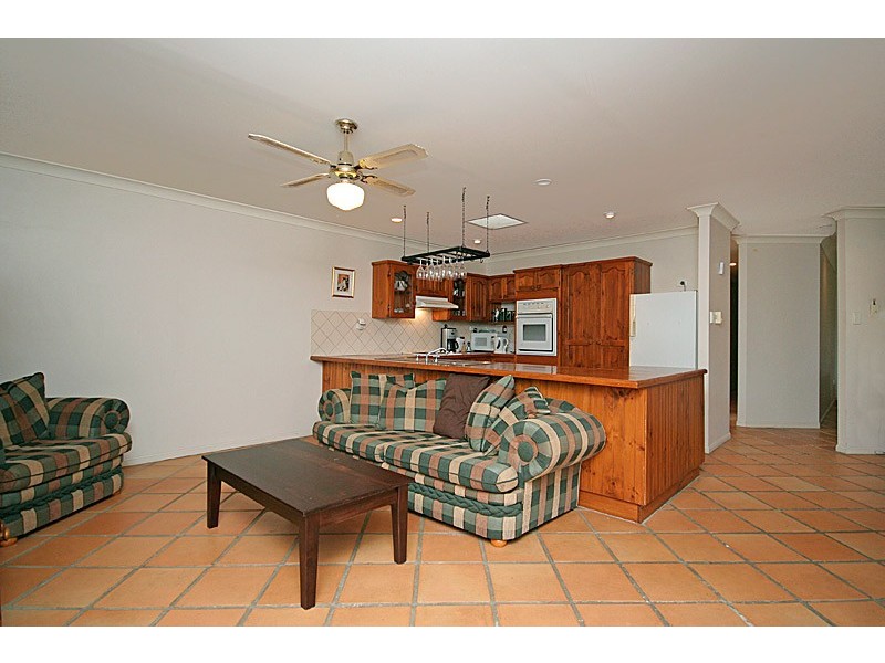 14 Walnut Close, Yamanto QLD 4305