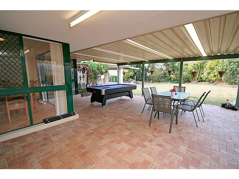 14 Walnut Close, Yamanto QLD 4305