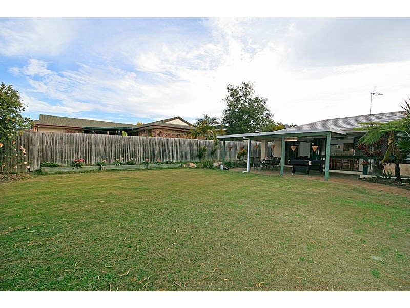 14 Walnut Close, Yamanto QLD 4305