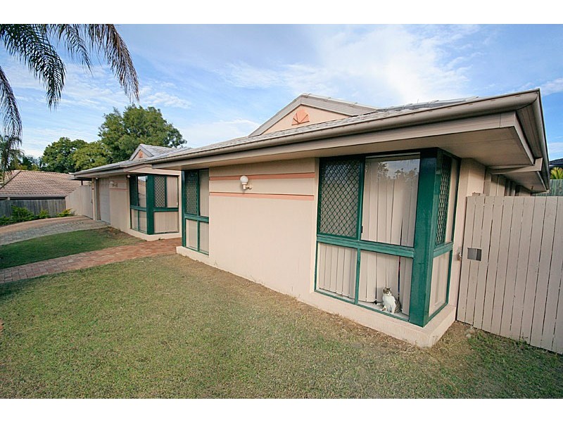 14 Walnut Close, Yamanto QLD 4305