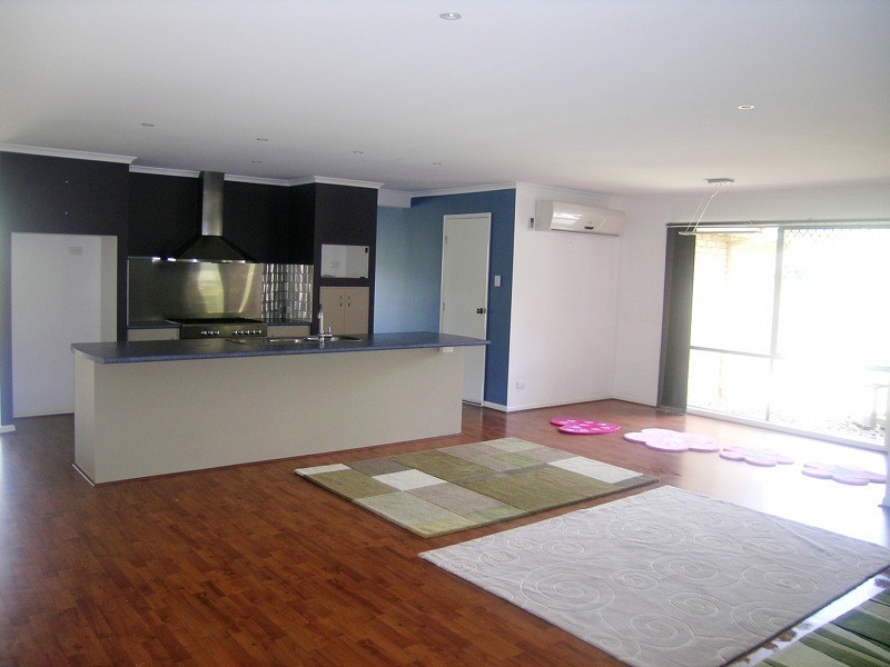 7 Sanson Place, Mount Crosby QLD 4306