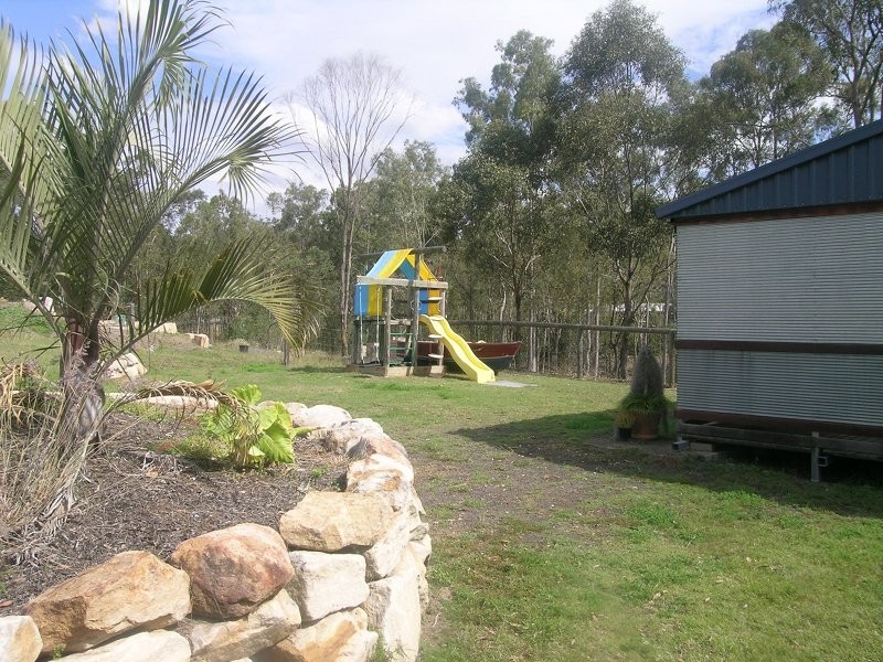 7 Sanson Place, Mount Crosby QLD 4306