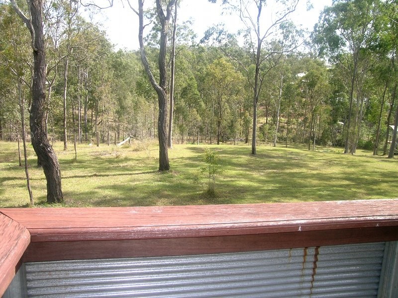 7 Sanson Place, Mount Crosby QLD 4306