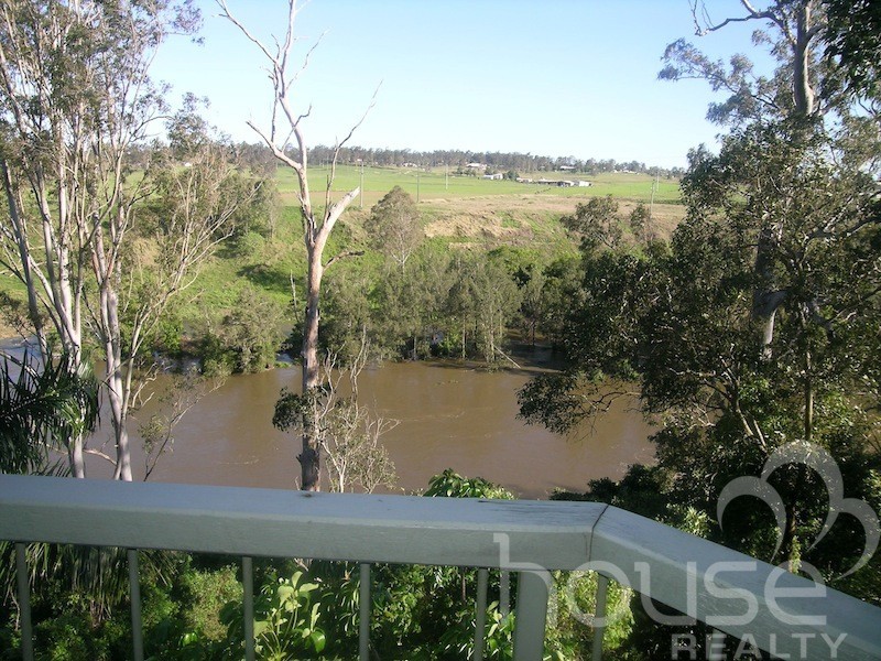27 Aringa Cresent, Karana Downs QLD 4306