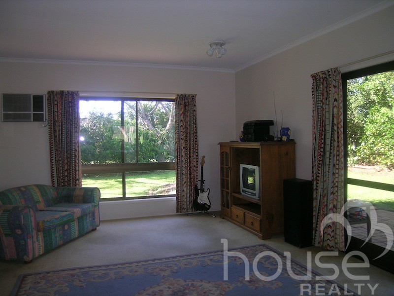 27 Aringa Cresent, Karana Downs QLD 4306