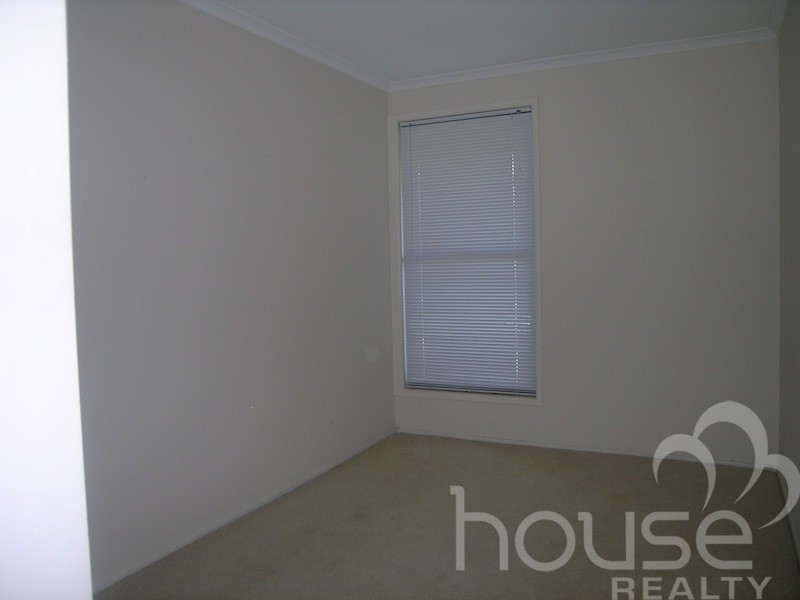 27 Aringa Cresent, Karana Downs QLD 4306