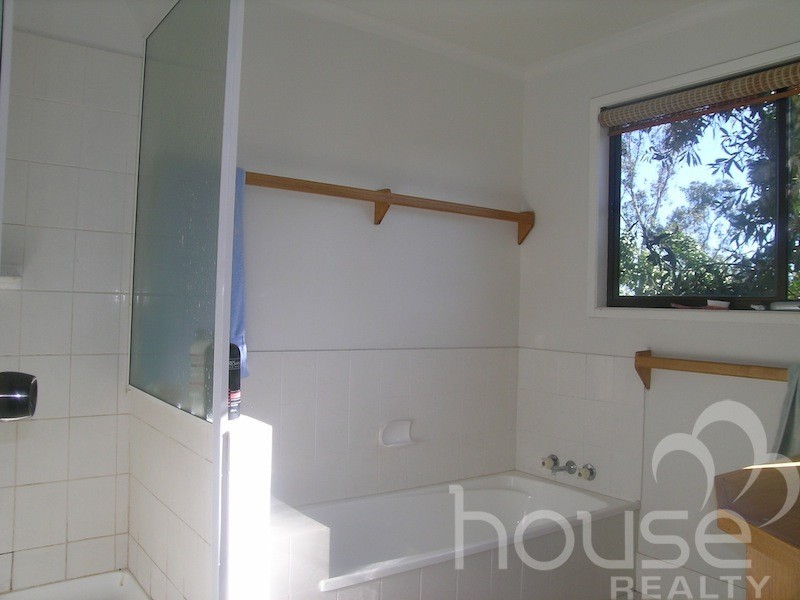 27 Aringa Cresent, Karana Downs QLD 4306