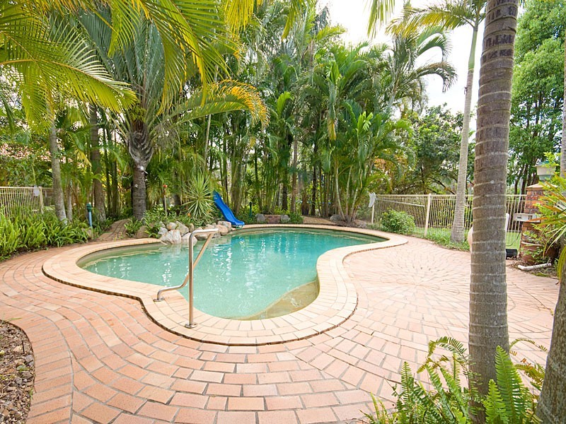 30 Balmoral Grove, Karalee QLD 4306