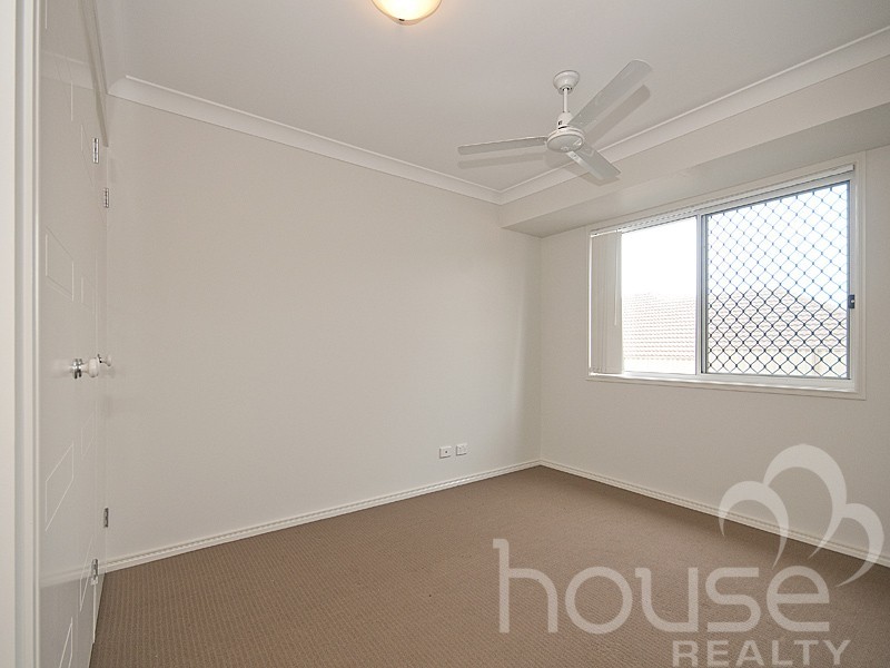 12 Shamrock Court, Chuwar QLD 4306