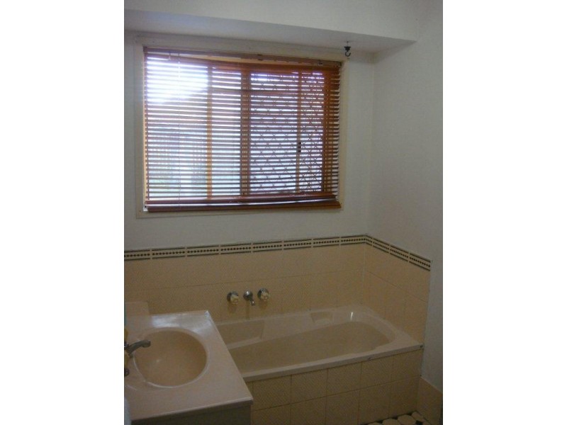 2-8 Wales Street, Karana Downs QLD 4306