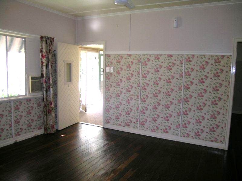 33 Teape Street, Silkstone QLD 4304