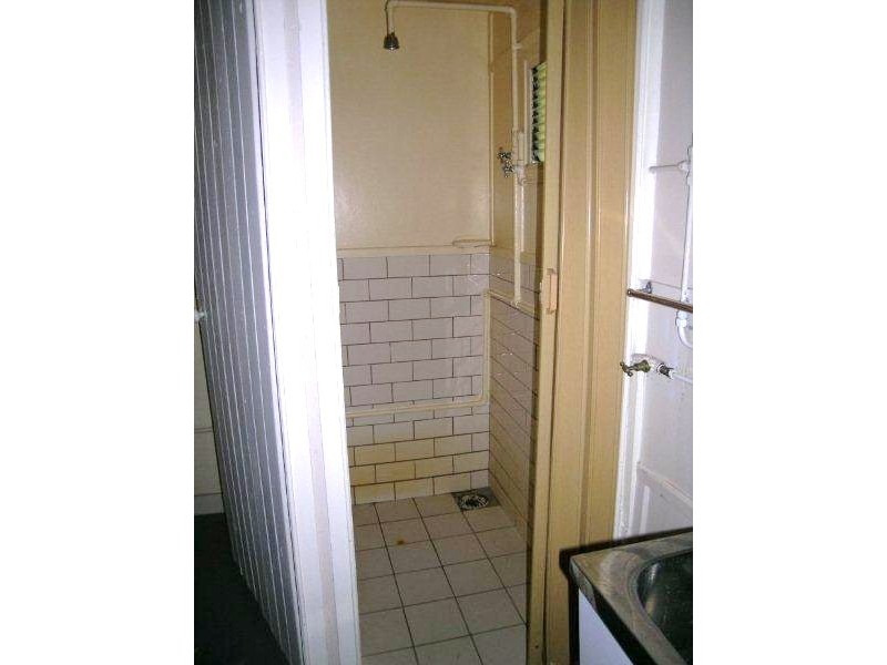 33 Teape Street, Silkstone QLD 4304