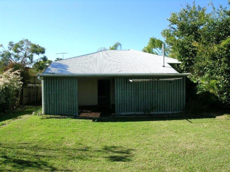 33 Teape Street, Silkstone QLD 4304