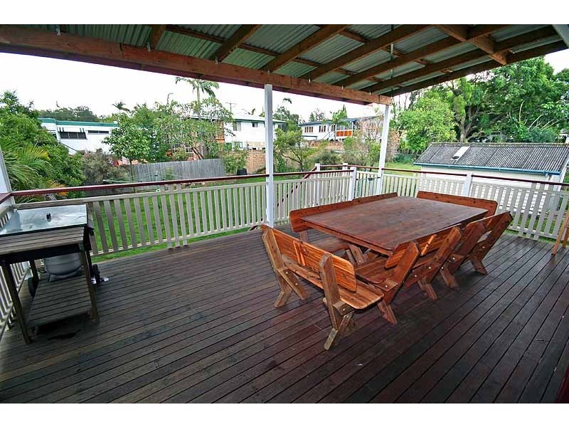 79 Douglas Street, Oxley QLD 4075