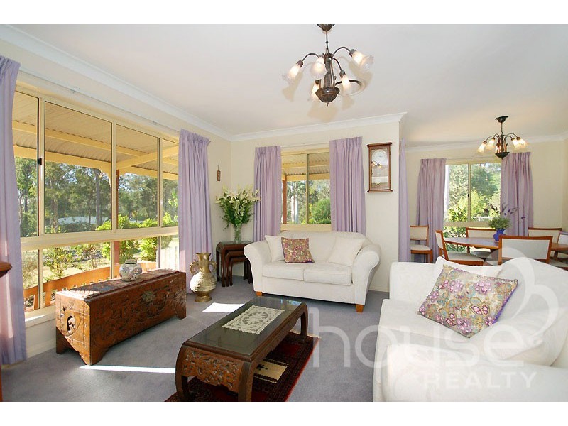 117 Eildon Close, Munruben QLD 4125