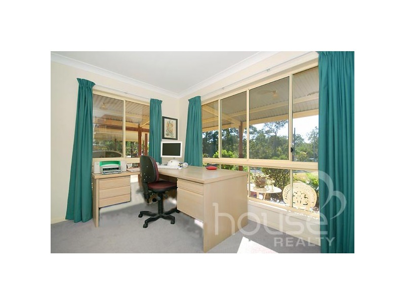 117 Eildon Close, Munruben QLD 4125