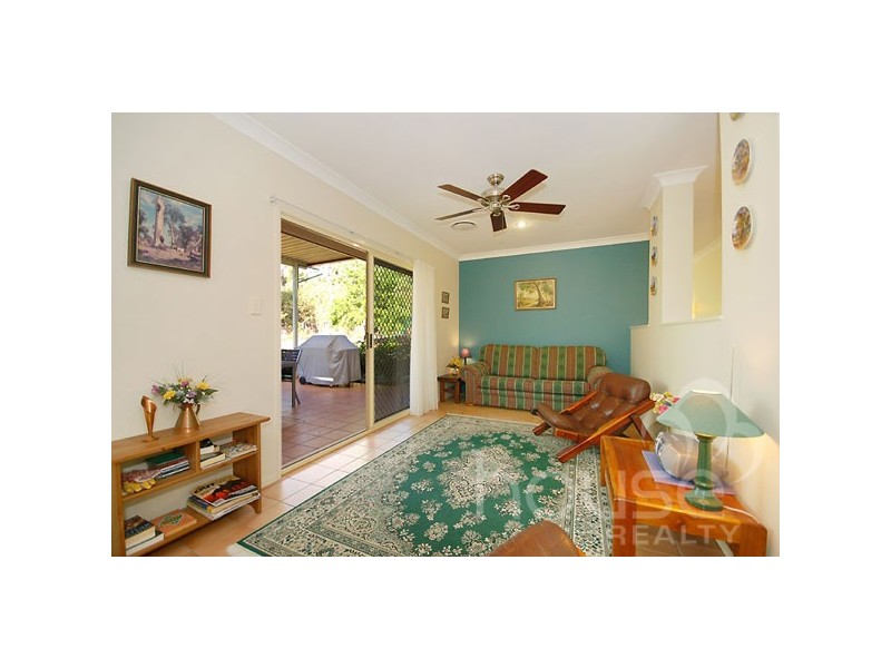 117 Eildon Close, Munruben QLD 4125