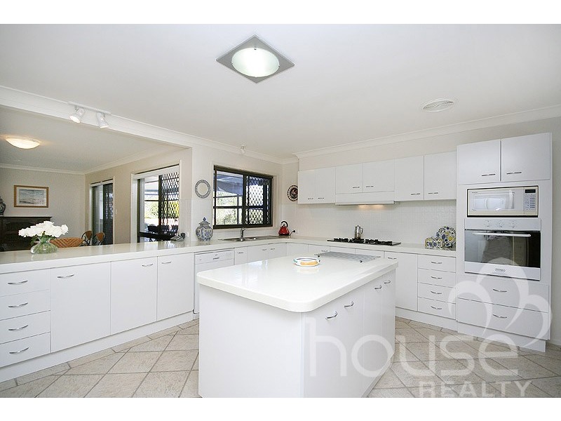 8 Bungaree Place, Karana Downs QLD 4306