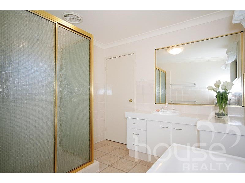 8 Bungaree Place, Karana Downs QLD 4306