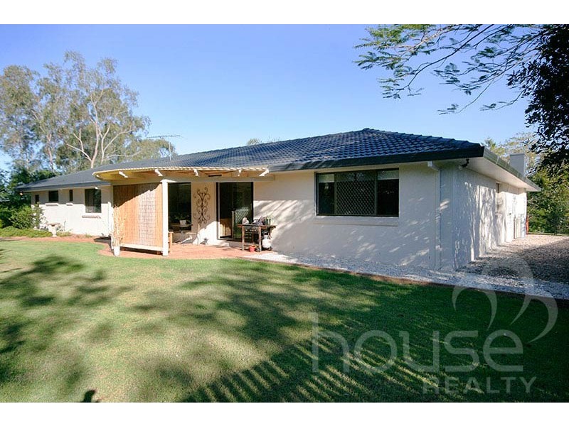 8 Bungaree Place, Karana Downs QLD 4306