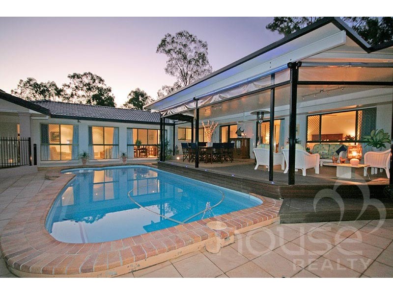 8 Bungaree Place, Karana Downs QLD 4306