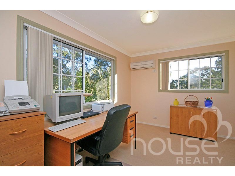 167 College Rd, Karana Downs QLD 4306