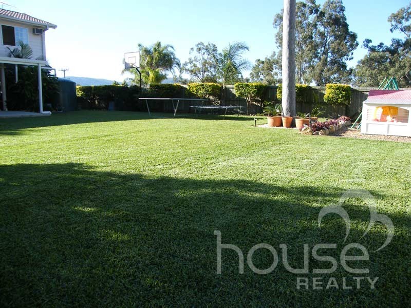 167 College Rd, Karana Downs QLD 4306