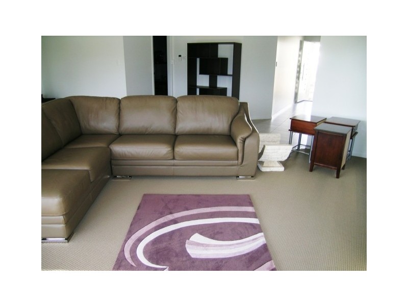 302 College Road ‘Fairway Crest’, Karana Downs QLD 4306
