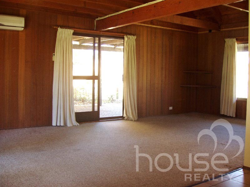 8 Minaji Court, Karana Downs QLD 4306