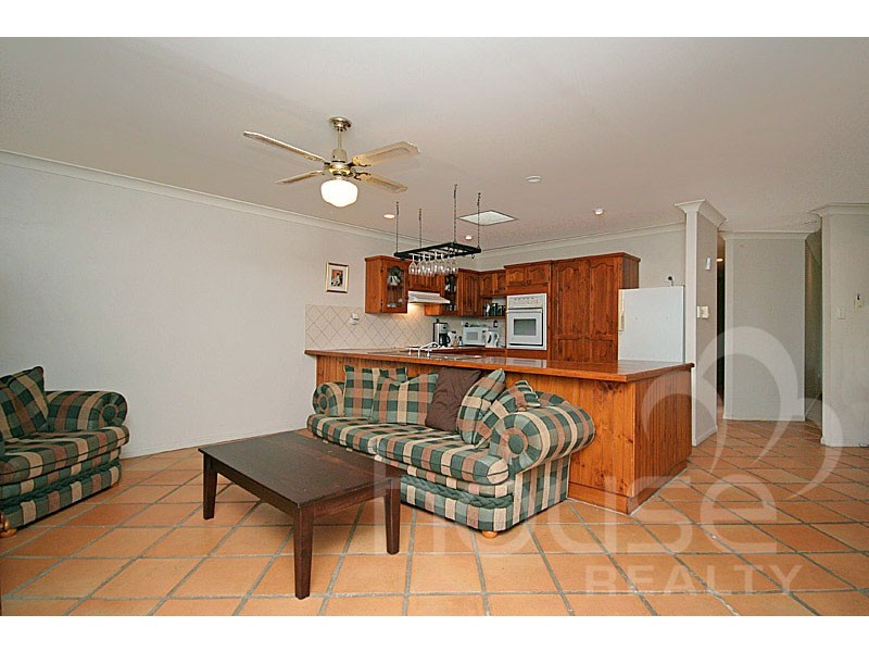 14 Walnut Close, Yamanto QLD 4305