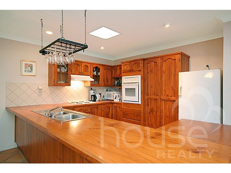 14 Walnut Close, Yamanto QLD 4305