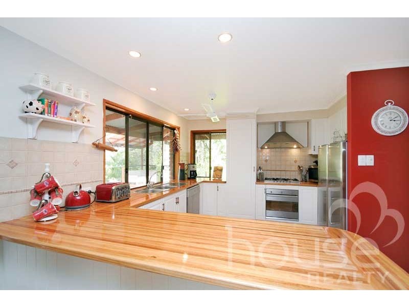 36 Glen Ruther Court, Mount Crosby QLD 4306