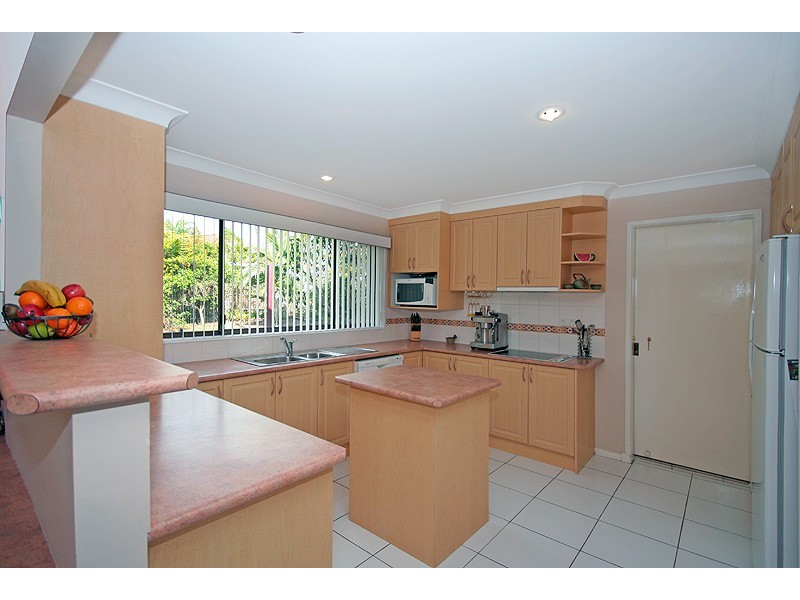 38 Boolungal Way, Karana Downs QLD 4306