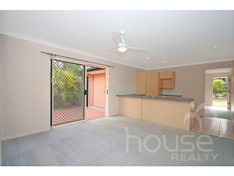 19 Creswick Place, Bellbowrie QLD 4070