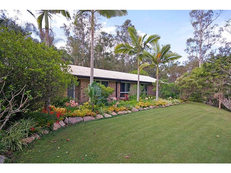 21 Emungerie Grove, Karana Downs QLD 4306